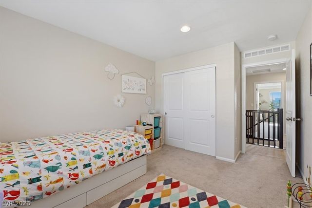 10043 Fletcher Peak Avenue, Las Vegas, NV 89178