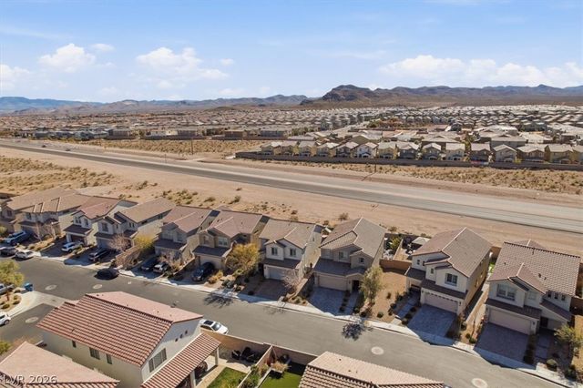 10043 Fletcher Peak Avenue, Las Vegas, NV 89178