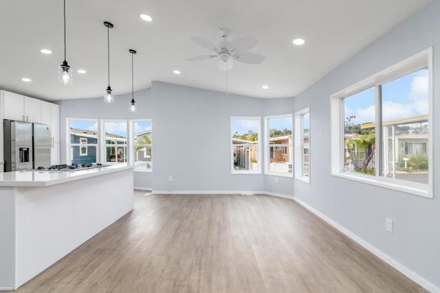 35 Parkwood Lane, Oceanside, CA 92054