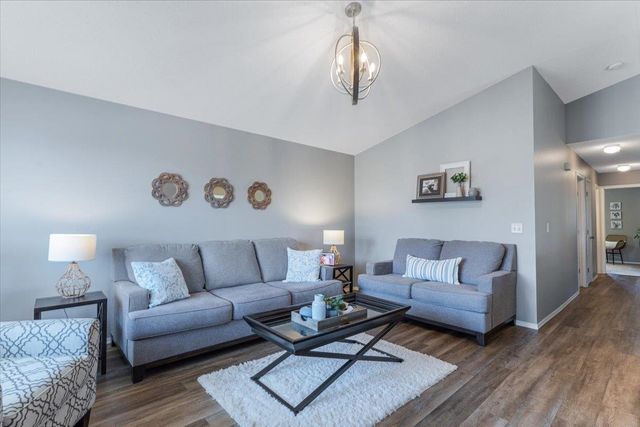 10300 W JEWELL CIRCLE, Wichita, KS 67209