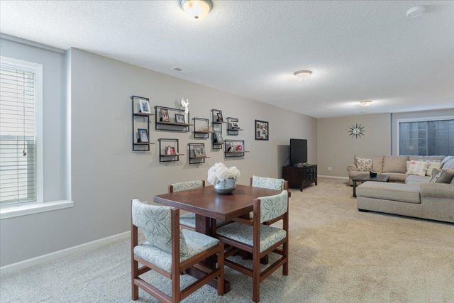 10300 W JEWELL CIRCLE, Wichita, KS 67209