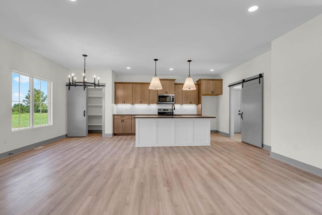 5161 N Colonial Ave, Bel Aire, KS 67226