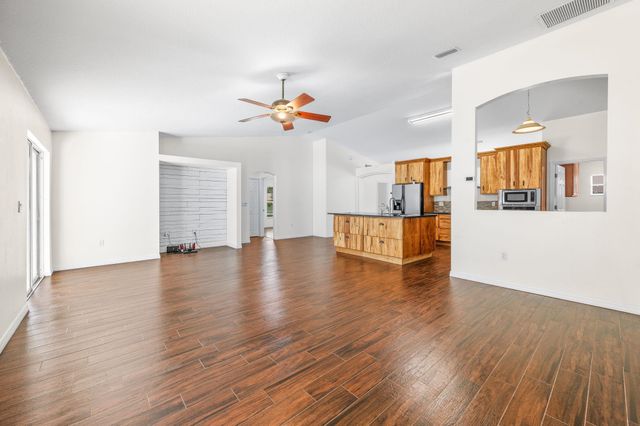 17 Porter Lane, Palm Coast, FL 32164