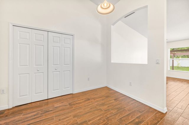 17 Porter Lane, Palm Coast, FL 32164