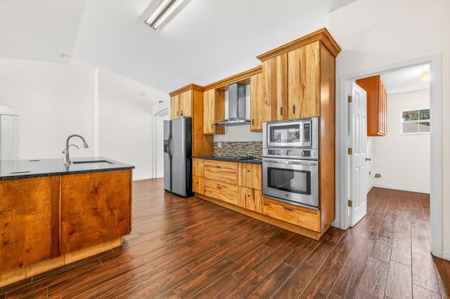 17 Porter Lane, Palm Coast, FL 32164