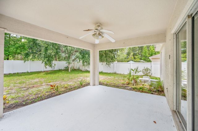 17 Porter Lane, Palm Coast, FL 32164