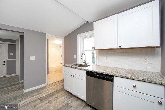 133 E FEDERAL ST, Burlington, NJ 08016