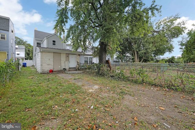 133 E FEDERAL ST, Burlington, NJ 08016