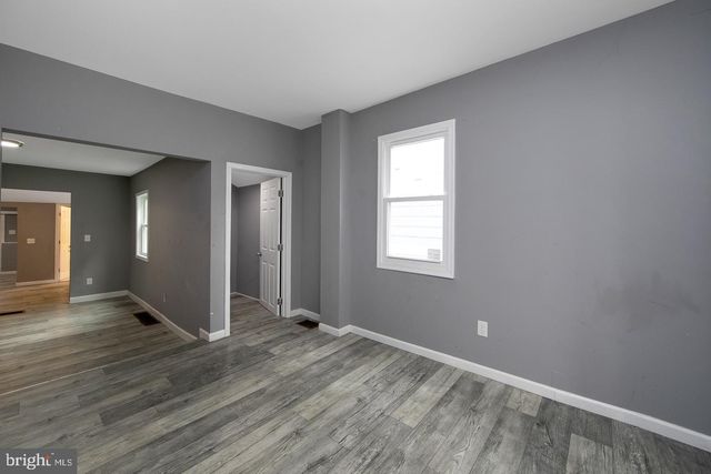 133 E FEDERAL ST, Burlington, NJ 08016