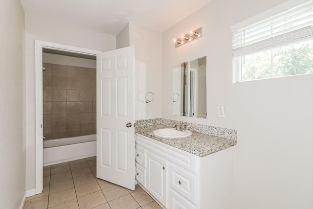 11334 Carla Street, Houston, TX 77076