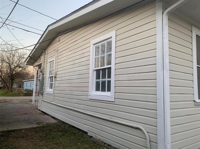 324 Delaware Street A, Houston, TX 77029