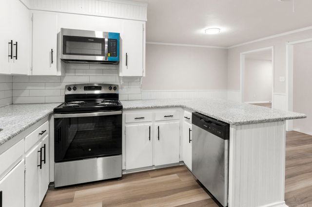 1702 Lynnwood Drive, Benton, AR 72015