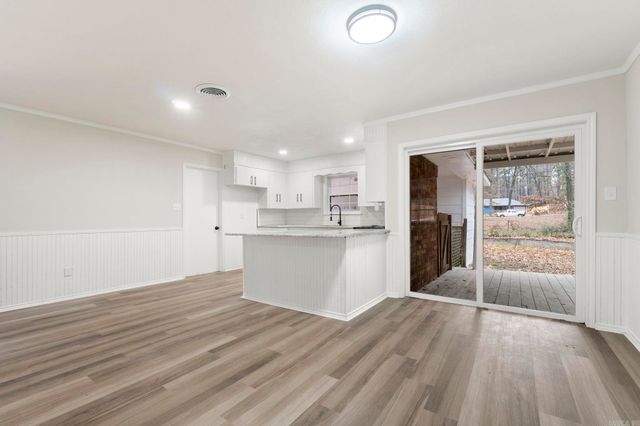 1702 Lynnwood Drive, Benton, AR 72015