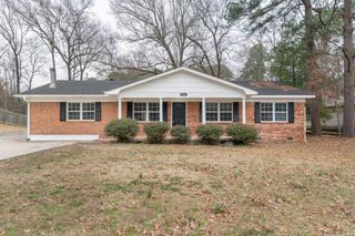 1702 Lynnwood Drive, Benton, AR 72015