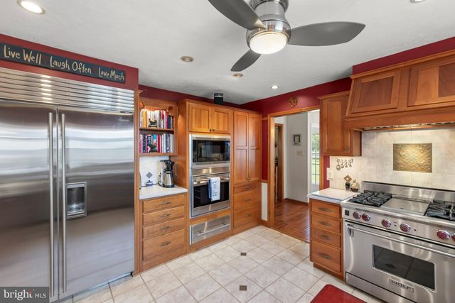 139 PANARAMA DR, Winchester, VA 22603