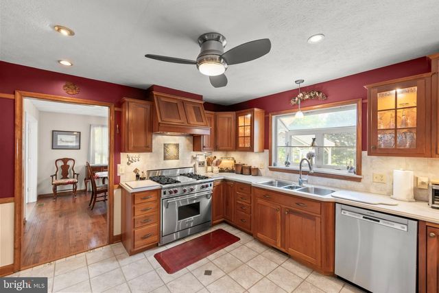 139 PANARAMA DR, Winchester, VA 22603