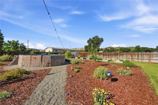 17084 Mustang Court, Lower Lake, CA 95457
