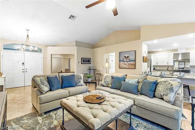 1026 SE 30th ST, Cape Coral, FL 33904