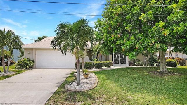 1026 SE 30th ST, Cape Coral, FL 33904