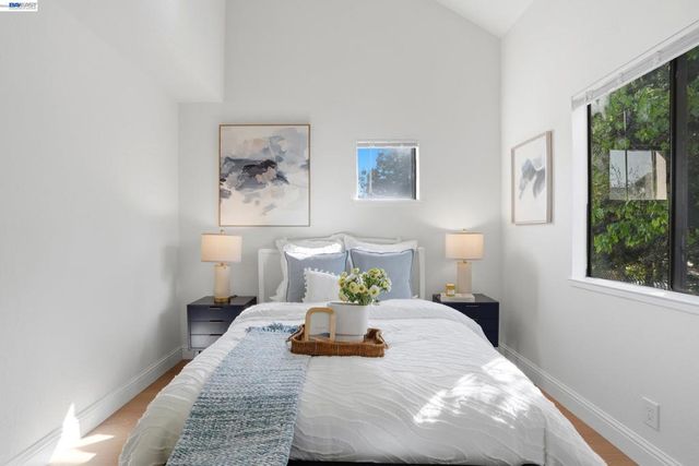 342 342 Stacey Cmn, Fremont, CA 94539