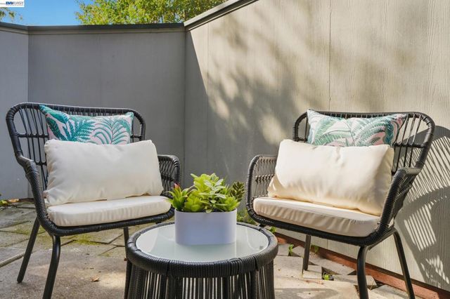 342 342 Stacey Cmn, Fremont, CA 94539