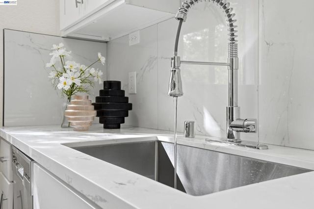 342 342 Stacey Cmn, Fremont, CA 94539