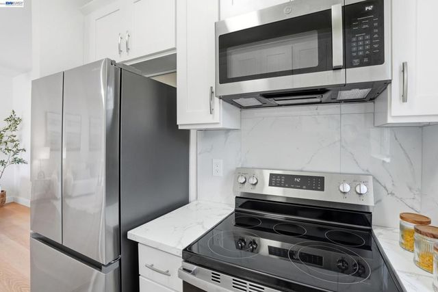 342 342 Stacey Cmn, Fremont, CA 94539