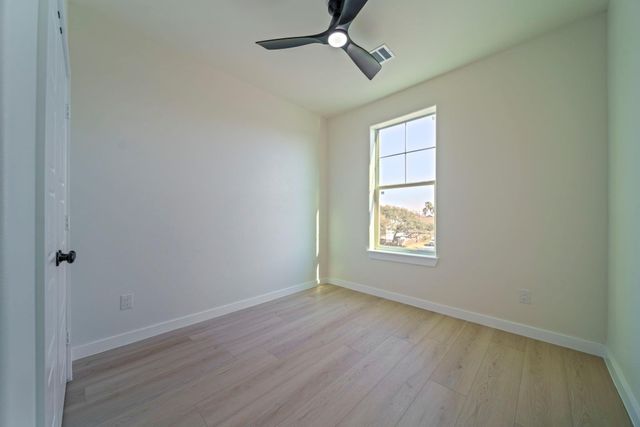 2202 31st Street, Galveston, TX 77550