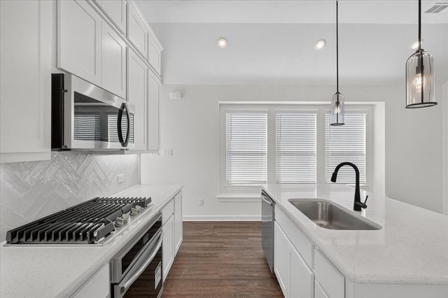 2348 Clearwater Way, Royse City, TX 75189
