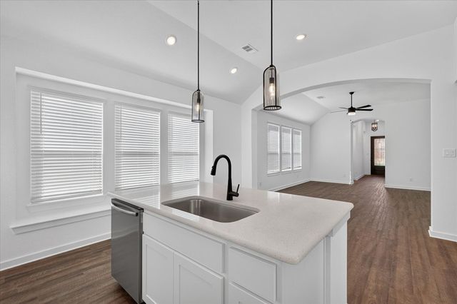 2348 Clearwater Way, Royse City, TX 75189