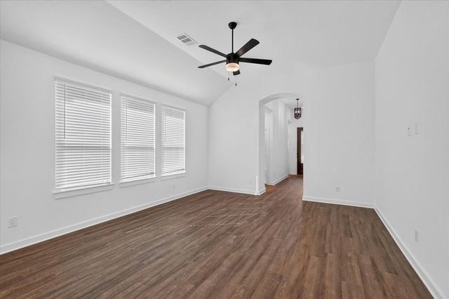2348 Clearwater Way, Royse City, TX 75189