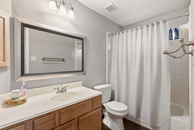 1714 Northampton Drive, Rowlett, TX 75089