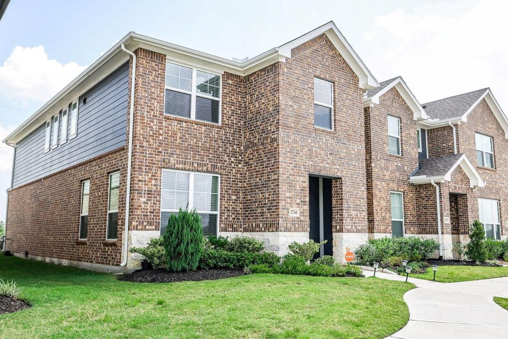 2754 Mariposa Creek Drive, Rosharon, TX 77583