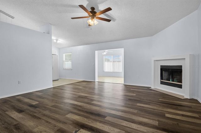 8 SAINT KITTS CIRCLE, Winter Haven, FL 33884