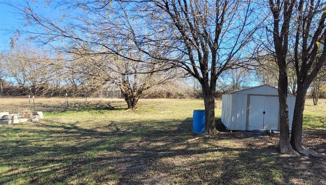 5543 Upper Denton Road, Weatherford, TX 76085