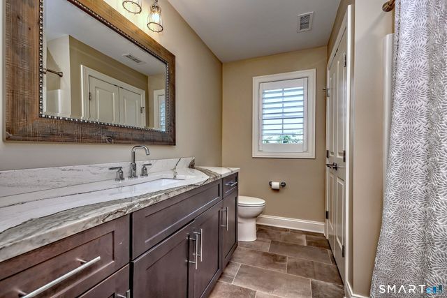 184 Wells View Road 184, Shelton, CT 06484