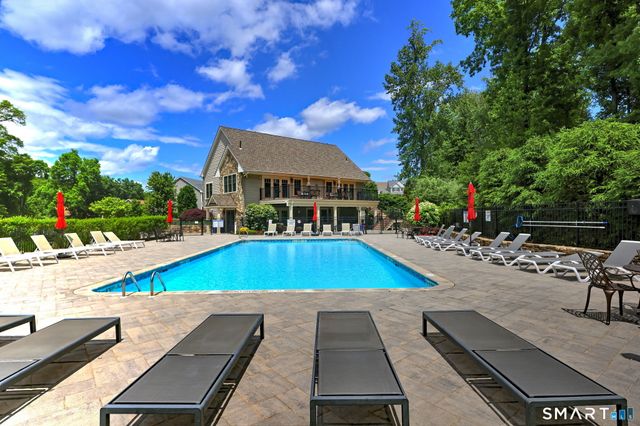 184 Wells View Road 184, Shelton, CT 06484