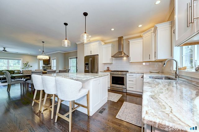 184 Wells View Road 184, Shelton, CT 06484