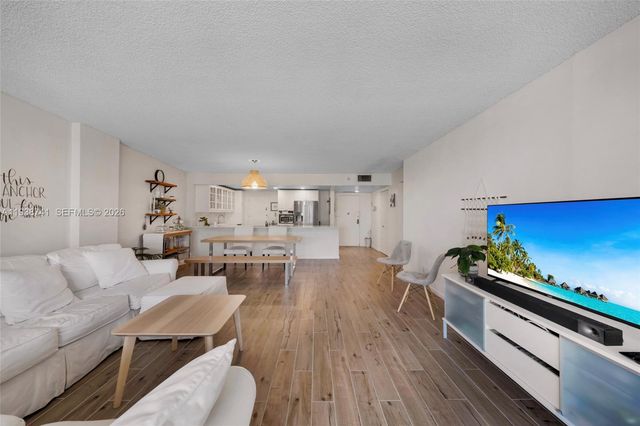 3800 S Ocean Drive 817, Hollywood, FL 33019