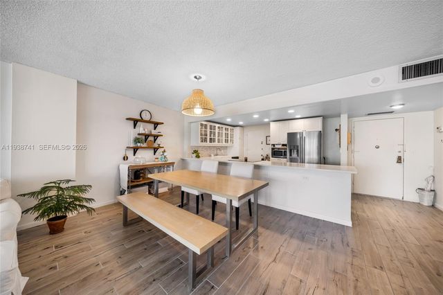 3800 S Ocean Drive 817, Hollywood, FL 33019