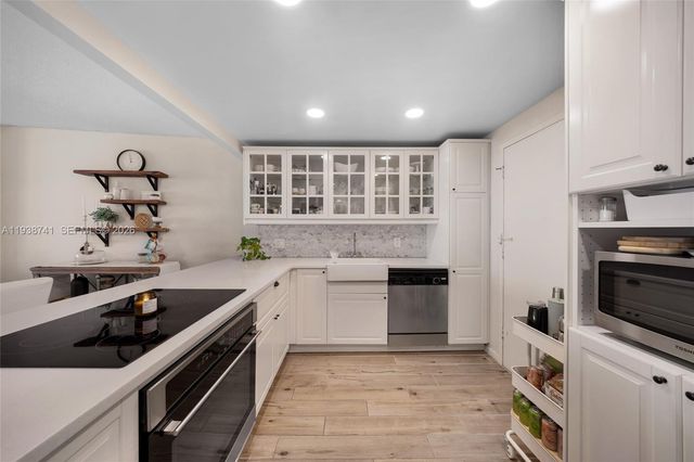 3800 S Ocean Drive 817, Hollywood, FL 33019