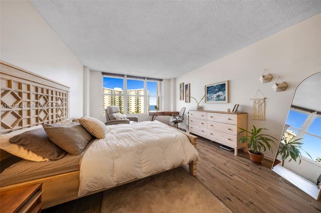 3800 S Ocean Drive 817, Hollywood, FL 33019