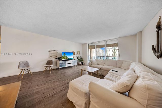 3800 S Ocean Drive 817, Hollywood, FL 33019