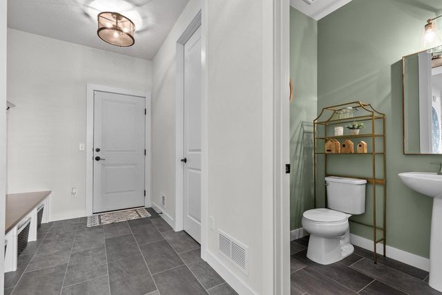 5002 Boulder Lane, Chaska, MN 55318