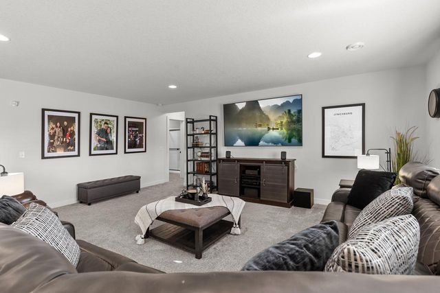 5002 Boulder Lane, Chaska, MN 55318