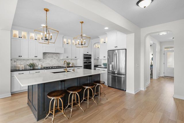 5002 Boulder Lane, Chaska, MN 55318