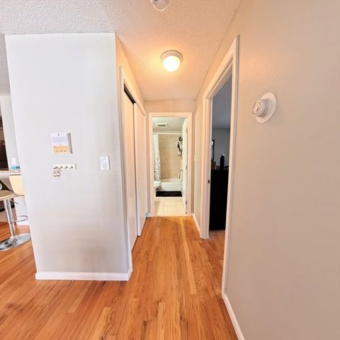 36 Bellvista Road 14, Boston, MA 02135