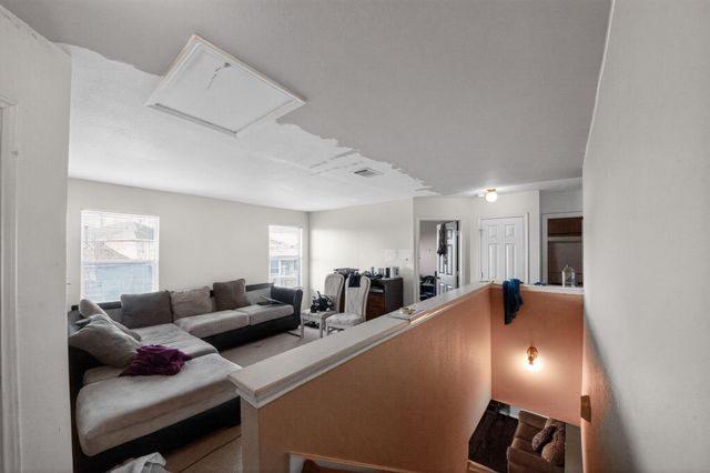 7803 Raven Creek Lane, Cypress, TX 77433