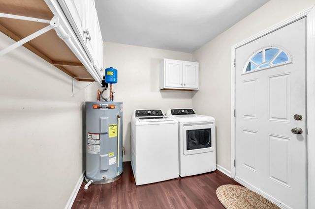 304 Buckingham Pl, Clarksville, TN 37042