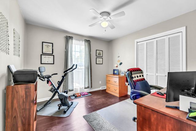 304 Buckingham Pl, Clarksville, TN 37042